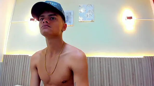 Snapshot of Billy_zander chatting on December 3, 1:32 pm Billy zander online show from December 3, 1:32 pm