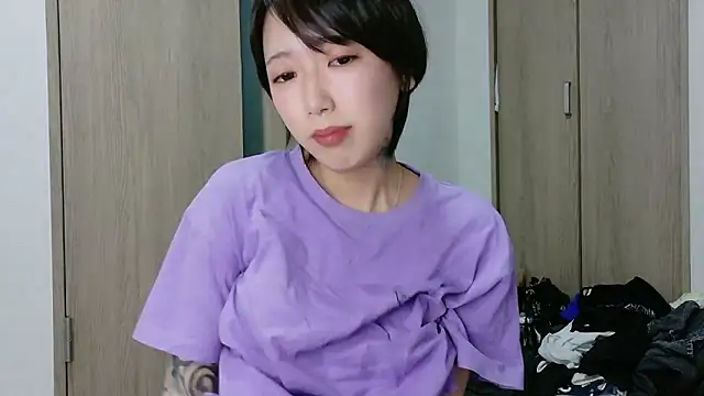 Snapshot of rei_0180 chatting on September 16, 5:14 pm rei 0180 online show from September 16, 5:14 pm