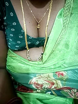 Snapshot of Telugu-mirchi chatting on April 23, 7:27 pm Telugu-mirchi online show from April 23, 7:27 pm