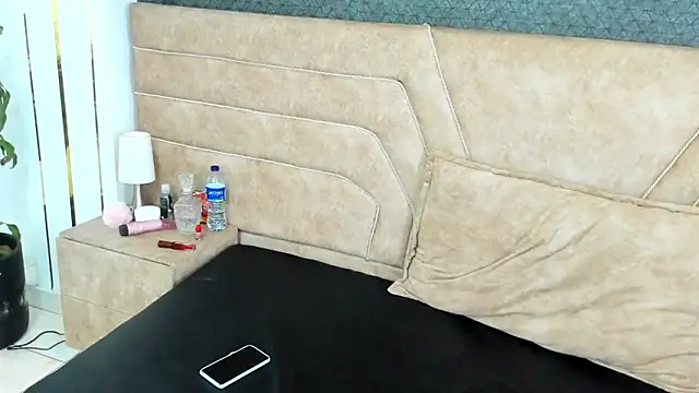 Candy Bony online show from December 19, 7:18 pm