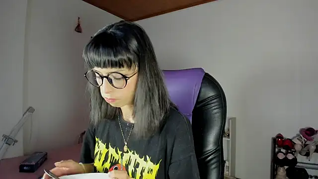 Snapshot of aiko_mori chatting on September 8, 8:19 pm aiko mori online show from September 8, 8:19 pm