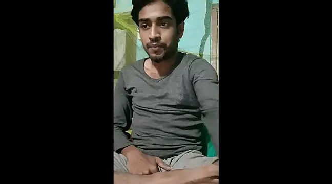 Snapshot of savage_lucifer8 chatting on December 27, 6:53 pm savage lucifer8 online show from December 27, 6:53 pm