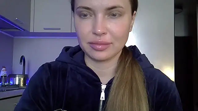Snapshot of Lucky_Anna chatting on April 26, 6:55 am Lucky Anna online show from April 26, 6:55 am
