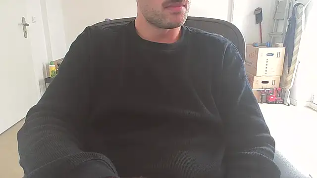 Snapshot of taallguyy_196 chatting on September 30, 11:04 am taallguyy 196 online show from September 30, 11:04 am