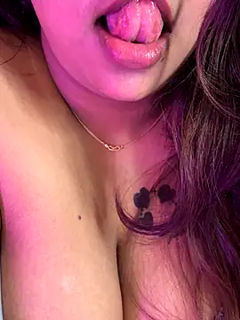 wildestcouplee online show from November 16, 7:41 pm