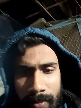 Snapshot of Skinny_Bigass_23 chatting on January 2, 3:08 pm Skinny Bigass 23 online show from January 2, 3:08 pm