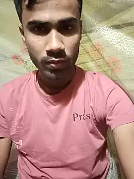 Snapshot of Skinny_Bigass_23 chatting on January 3, 10:19 pm Skinny Bigass 23 online show from January 3, 10:19 pm