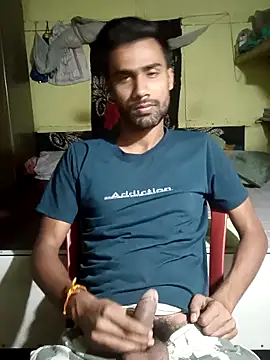 Skinny Bigass 23 online show from March 13, 6:47 pm