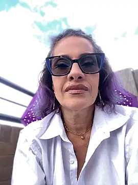 Goddess-Love- online show from April 7, 8:31 pm