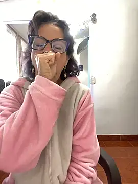 Snapshot of Goddess-Love- chatting on May 3, 11:16 am Goddess-Love- online show from May 3, 11:16 am