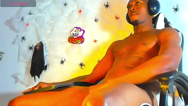 Amir mikelsen online show from October 31, 12:33 am