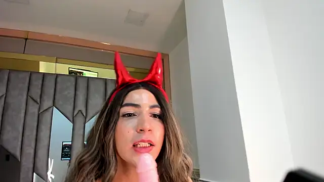 Kate Dynasty online show from January 12, 1:27 pm