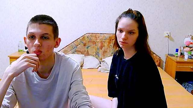 Ivy Lester online show from February 5, 9:50 pm