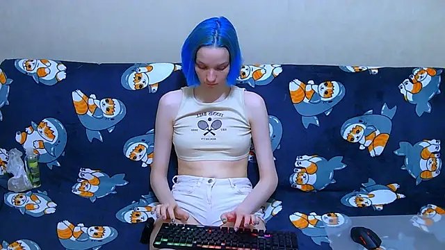 Snapshot of Ivy_Lester chatting on June 8, 7:14 pm Ivy Lester online show from June 8, 7:14 pm