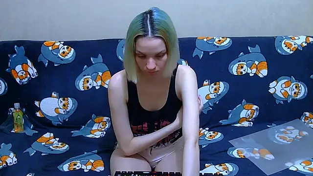 Snapshot of Ivy_Lester chatting on July 19, 5:22 am Ivy Lester online show from July 19, 5:22 am