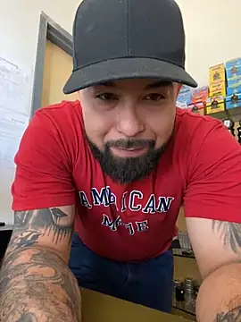 jr91esl online show from March 15, 10:44 pm