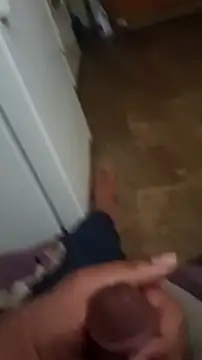 Snapshot of dvaughn3117 chatting on December 16, 1:42 am dvaughn3117 online show from December 16, 1:42 am