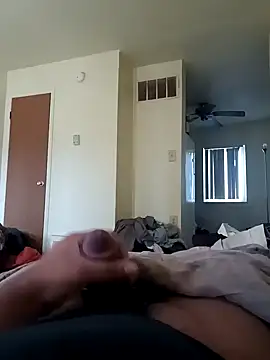 Snapshot of dvaughn3117 chatting on January 3, 4:48 pm dvaughn3117 online show from January 3, 4:48 pm