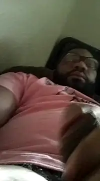 Snapshot of dvaughn3117 chatting on January 8, 7:56 pm dvaughn3117 online show from January 8, 7:56 pm