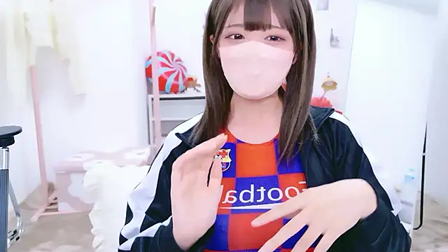 aki zzz online show from June 12, 12:15 pm