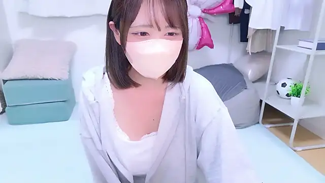aki zzz online show from July 12, 2:41 pm