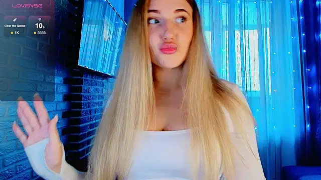 Evacadooo online show from October 23, 6:45 am