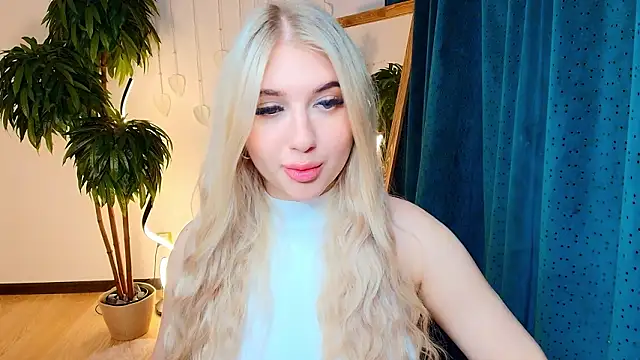 Evacadooo online show from March 14, 4:07 am