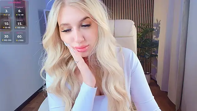 Evacadooo online show from March 20, 1:10 am