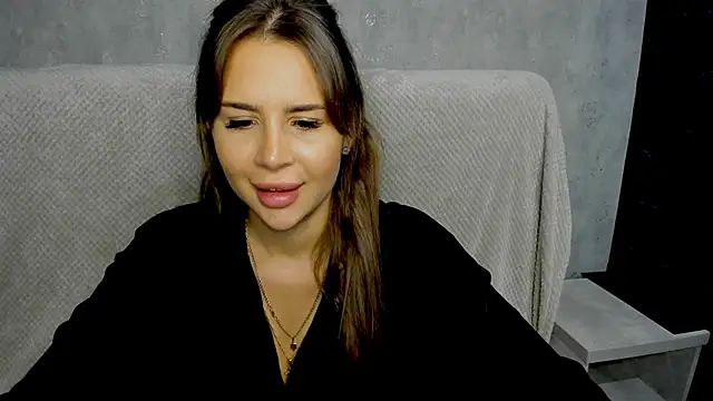 SuraMune online show from November 3, 7:37 pm