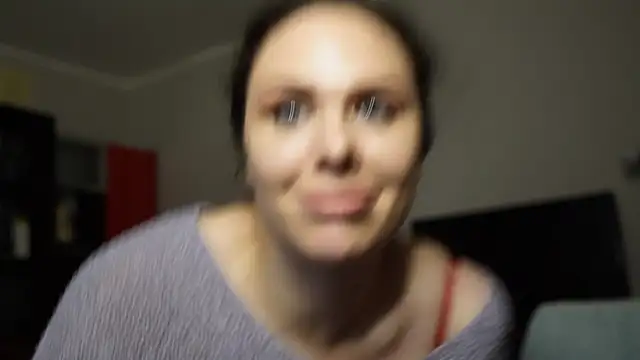 MollyCheiz online show from December 3, 2:14 am