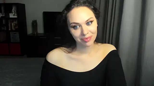MollyCheiz online show from December 7, 3:47 am
