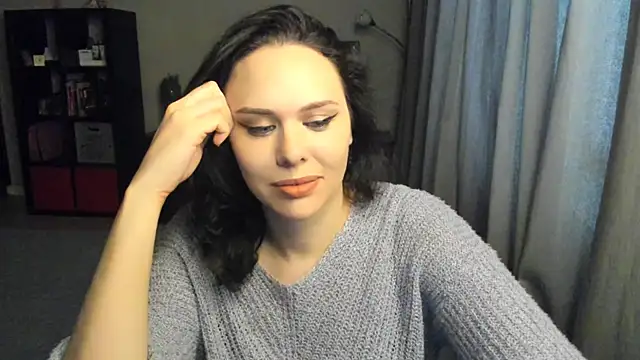 MollyCheiz online show from January 16, 11:04 am