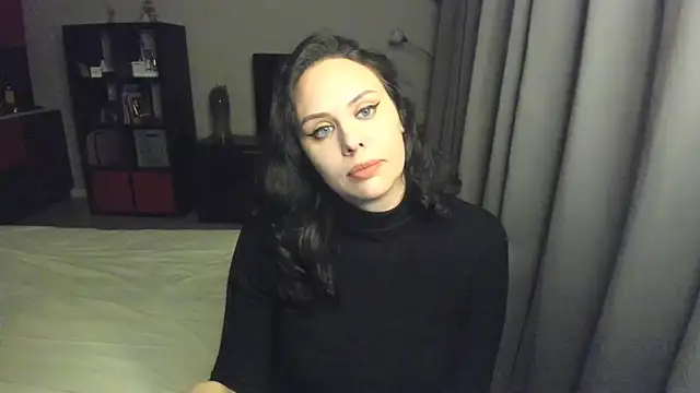 MollyCheiz online show from January 18, 9:45 pm