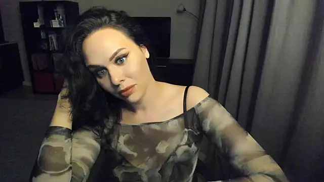 MollyCheiz online show from March 4, 8:38 pm