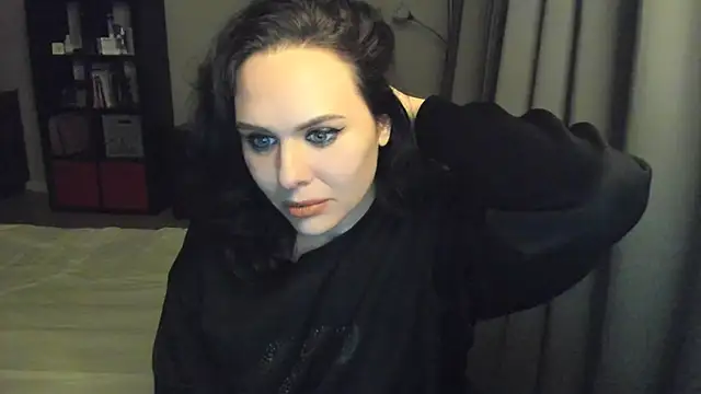 MollyCheiz online show from March 5, 9:15 pm