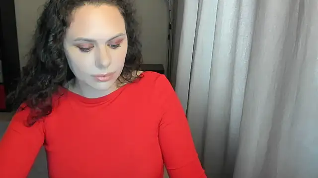 Snapshot of MollyCheiz chatting on July 22, 4:21 pm MollyCheiz online show from July 22, 4:21 pm