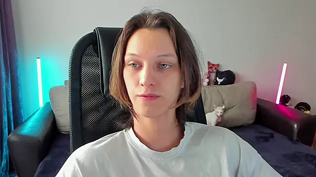 Ostin meow online show from April 14, 12:33 pm