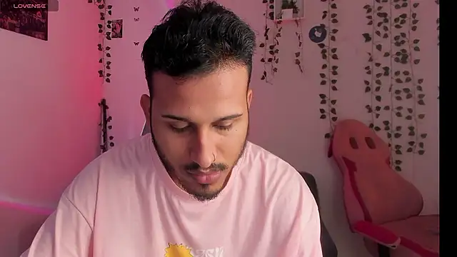 Raf brunette online show from December 9, 12:30 pm