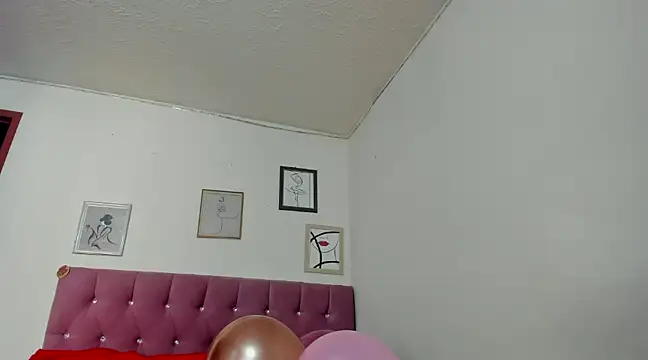 Snapshot of honny_3090 chatting on February 4, 1:16 pm honny 3090 online show from February 4, 1:16 pm