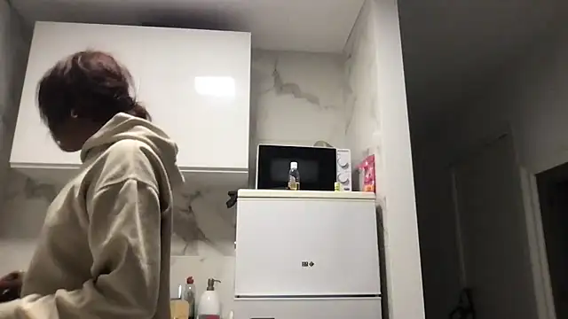 Snapshot of ScarlettMadii chatting on December 1, 9:15 pm ScarlettMadii online show from December 1, 9:15 pm