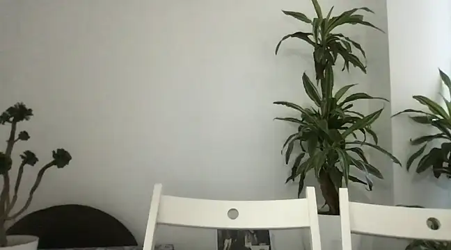 Snapshot of ScarlettMadii chatting on December 10, 12:05 pm ScarlettMadii online show from December 10, 12:05 pm