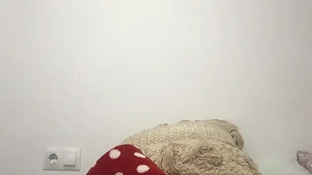 Snapshot of ScarlettMadii chatting on December 20, 8:49 am ScarlettMadii online show from December 20, 8:49 am