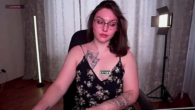 Snapshot of Hoot_owl_cb chatting on March 2, 12:46 am Hoot owl cb online show from March 2, 12:46 am