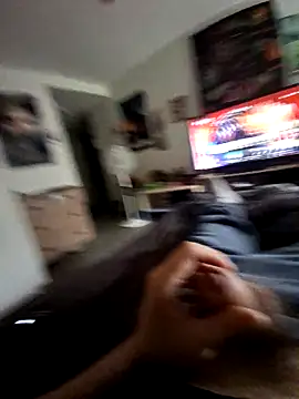 Snapshot of stev3w chatting on October 24, 3:08 pm stev3w online show from October 24, 3:08 pm