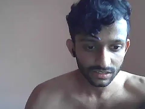 Snapshot of Vignesh3246 chatting on December 3, 9:55 am Vignesh3246 online show from December 3, 9:55 am