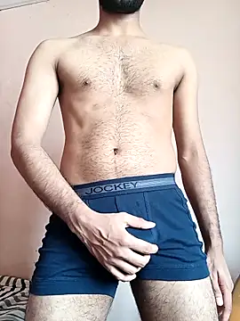 Snapshot of Vignesh3246 chatting on September 13, 6:13 am Vignesh3246 online show from September 13, 6:13 am