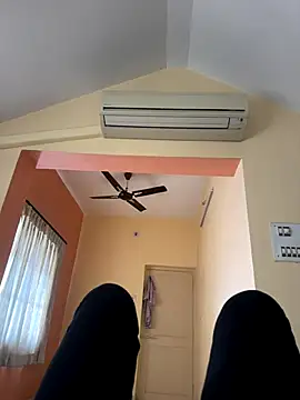 Snapshot of Indiangujjucpl chatting on October 28, 7:12 am Indiangujjucpl online show from October 28, 7:12 am