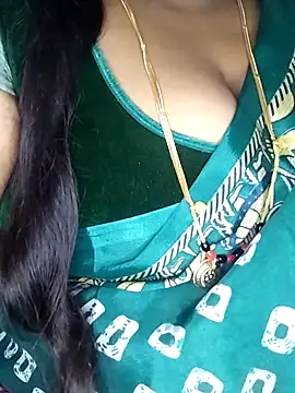 Sexy Radhikaa online show from March 10, 6:35 pm