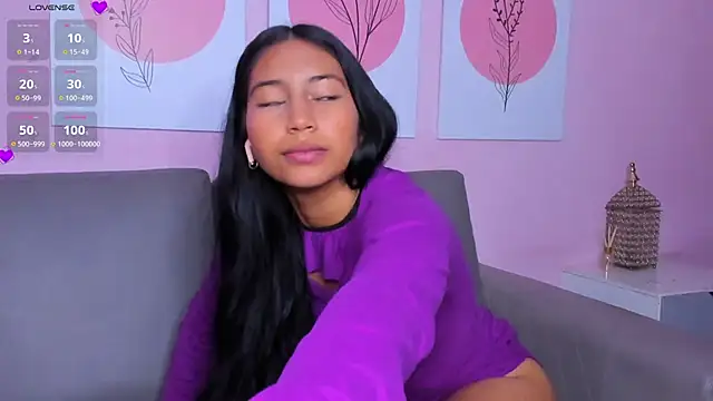 Snapshot of Rashida_Taliba chatting on January 21, 2:05 pm Rashida Taliba online show from January 21, 2:05 pm