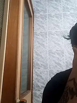 Naomy veracruz  online show from April 8, 10:15 am